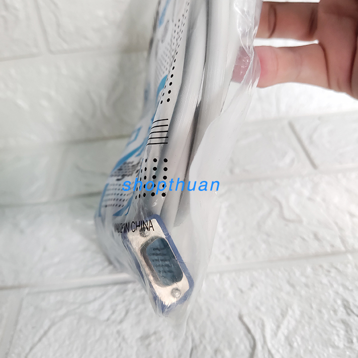 1 cap VGA 1.5m mau trang