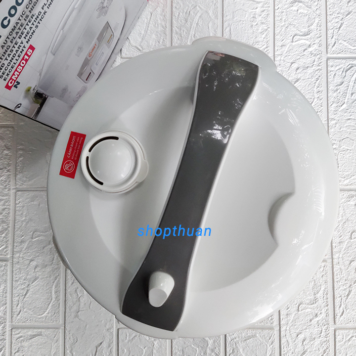 5 noi com dien comet nap cai CM8018 1.8l
